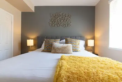 Image de Modern Suite*Vip*Wifi*Pool*2 King beds*Ac