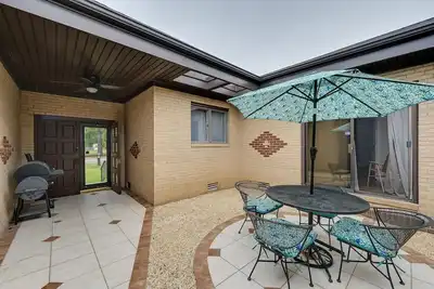 Image de Lovely Goldsboro Home w\/ Yard & Grill!