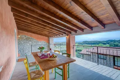 Image de Il Borgo Apartments - Ulivo, Polpenazze, Italy