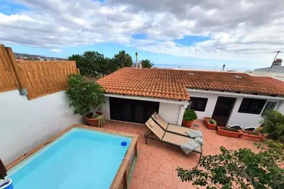 Image de Maison de vacances 'Villa Floti Con Vistas Al Mar' avec vue sur la mer, Wi-Fi et climatisation