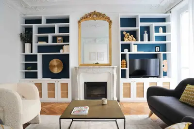 Image de Charming 3 bedroom Haussmannien apartment in Paris 17th district