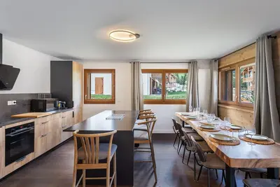 Spacieux appartement lumineux, proche du centre de Megève, idéal pour familles, 7 couchages, parking couvert