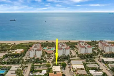 Image de Large 2 Bed 2 Bath, King Beds, Screened Patio, Beach Chairs, Sleeps 6!
