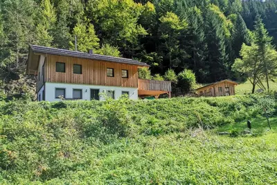 Image de Ferienhaus Komplett neu 14 Automin. vom Weisensee Entfernt. Wanderwege vor Ort