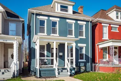 Image de New - Luxurious Downtown Getaway