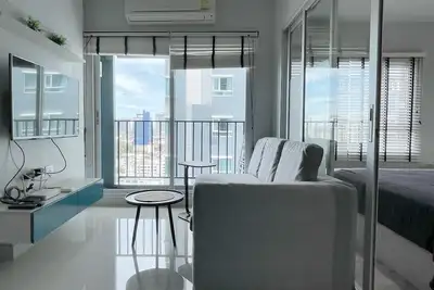 Image de Pattaya 市中心度假泳池公寓