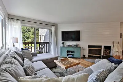 Image de Family friendly Condo on Okemo Shuttle Route just minutes from Okemo