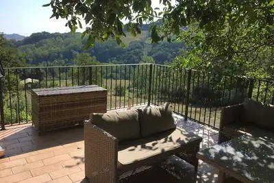 Image de Elegant and Familystyle Italian Country Villa