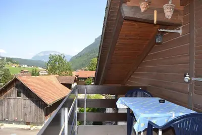 Elfe Apartments, appartement de 2 chambres avec vue magnifique sur le lac et la montagne à Emmetten