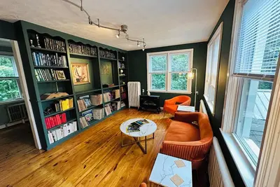 Image de Cozy Historical Riverside Cottage on Salmon River - King and Queen Beds