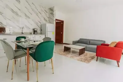 Image de Suite w\/Outdoor pool and Kitchenette\n