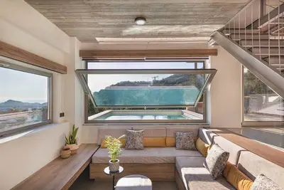 Image de Newly built stylish Villa with private pool & Bbq