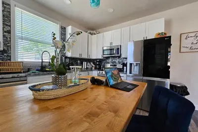 Image de Oasis in North Sacramento
