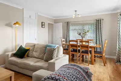 Image de St Helens Apartment 1 - Short Walk to Beach