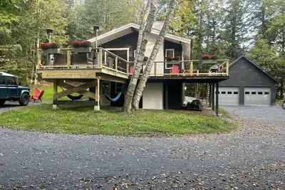 Image de A cozy family retreat perfectly located between Stowe Village & Trapp’s Lodge