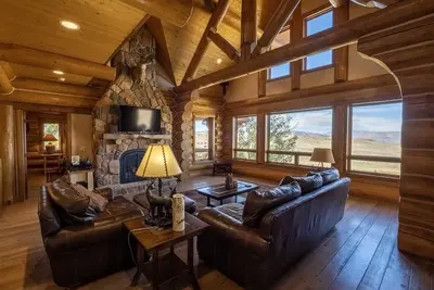 Image de Upper Ranch, 4/4 Luxurious Log Home in Ski Granby Ranch Resort - Sleeps 14