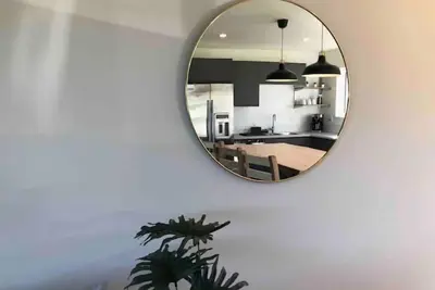 Image de Hunt Street House. \n\n
