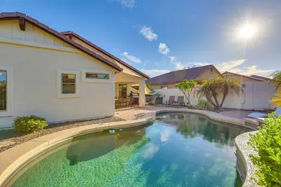 Image de Heated Pool & Hot Tub at Home Near Luke Afb