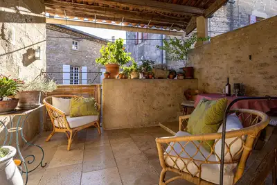 Image de Maison ancienne restaurée proche d'Uzès