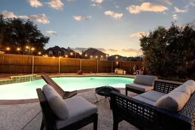 Image de Villa with Pool, Bbq and More