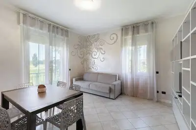 Image de Appartement 'Lm House - Trilocale Acanthus' avec terrasse partagée, Wi-Fi et climatisation