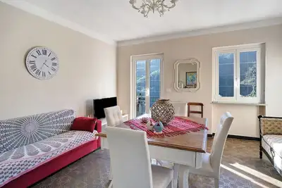 Image de Appartement 'Sweet Caselle' avec vue sur les montagnes, jardin partagé et Wi-Fi