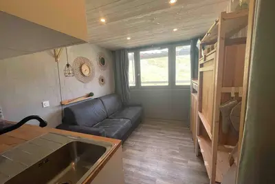 Image de Studette rénovée avec goût - Accès direct aux pistes - Emplacement central à Tignes Le Lac