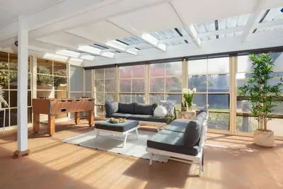 Image de Maison de Celine — Stay 3, Pay 2!