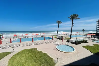 Image de Seaside Oasis in New Smyrna Beach, Fl\n\n