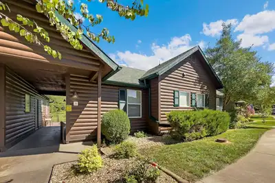 Image de Cozy Cottage Inside the Premier Old Kinderhook Golf Resort