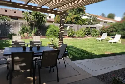 Image de Beach Close and Convenient To Everything\n2 miles to the beach