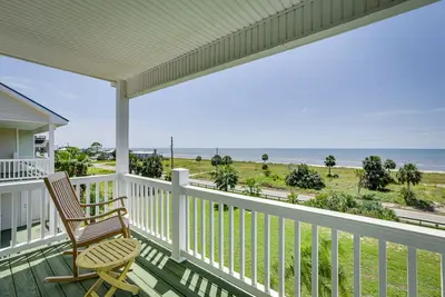 Image de Florida Abode - Private Beach Access & Ocean Views
