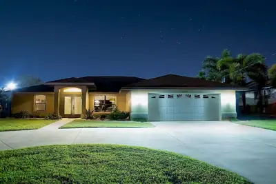 Image de Su Casa - Xxl pool area, Pool/Spa 3 Bedroom 2 Bath