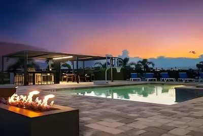 Image de Gorgeous 13br, 12. 5bh Encore Next to Disney - 348