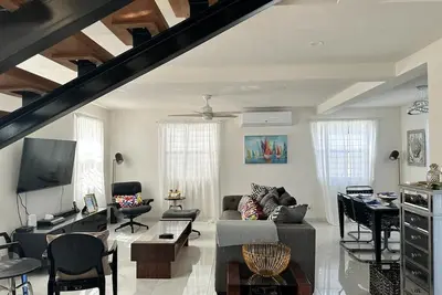 Brand New- Modern Sea' Ya Villa