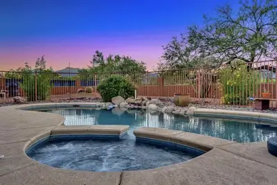 Image de New Mountain View 4 Bdrm Home with Pool & Spa, right on a Golf Course