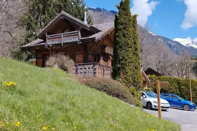Image de 8 person chalet with hot tub in Portes du Soleil