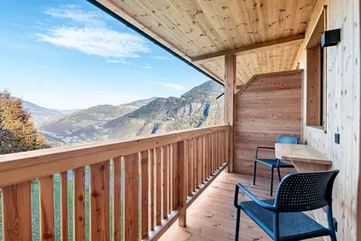 Image de Appartement \"Rotwandterhof Nest\" avec vue sur les montagnes, jardin partagé et Wi-Fi