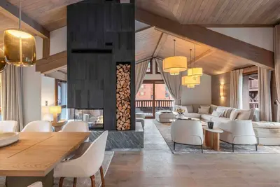 Image de Chalet de Luxe avec Sauna et Jacuzzi, Proche Pistes et Centre de Courchevel