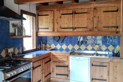 Image de Chalet spacieux 6 pièces avec cheminée, barbecue, près des pistes, parking privé