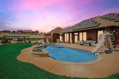 Image de Country Living At Its Finest - 5bd with Pool