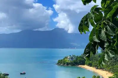 Image de Casa com Vista Espetacular Para Ilhabela, Para o mar e Praia das Cigarras!