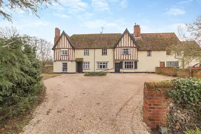 Image de Fabulous looking property with an abundance of beams.