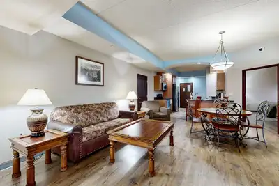 Image de Chula Vista condo with jetted tub, on-site golf, & fireplace - great location