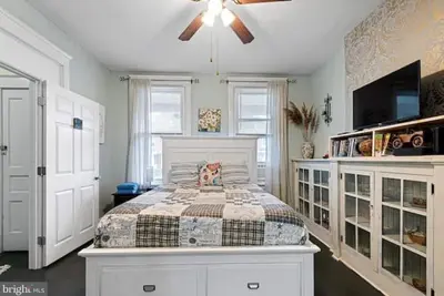 Image de Sleeps 4, 2br 1ba, 2 Queen beds, perfect for long stays in a great location