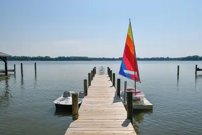 Image de Game Themed Water Fun! Boats+Pool+Beach+King Bed
