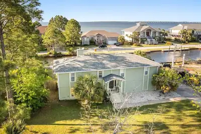 Image de Pensacola Bay View w/Dock and gameroom! Jet ski rental available