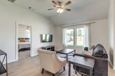 Image de Mustang New Construction Home