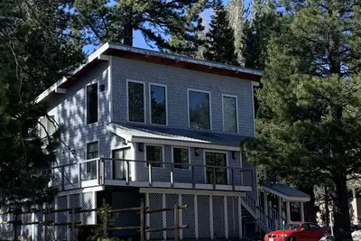 Image de Just a Stone’s Throw to Palisades Tahoe