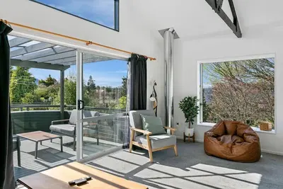 Image de Huon Homestay Family home